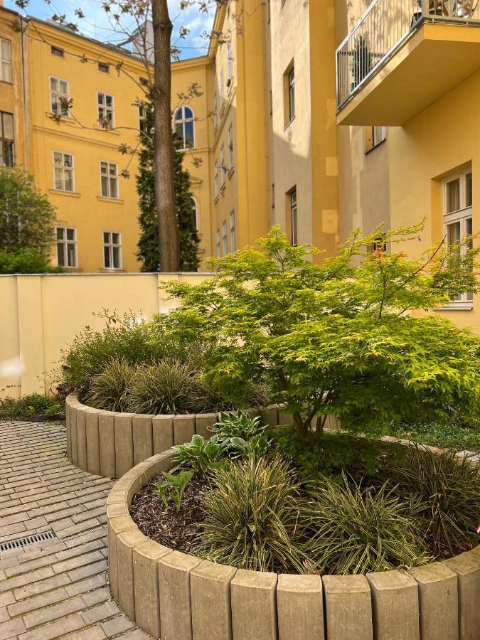 Angeloroma Deluxe Apartment Prag Exterior foto